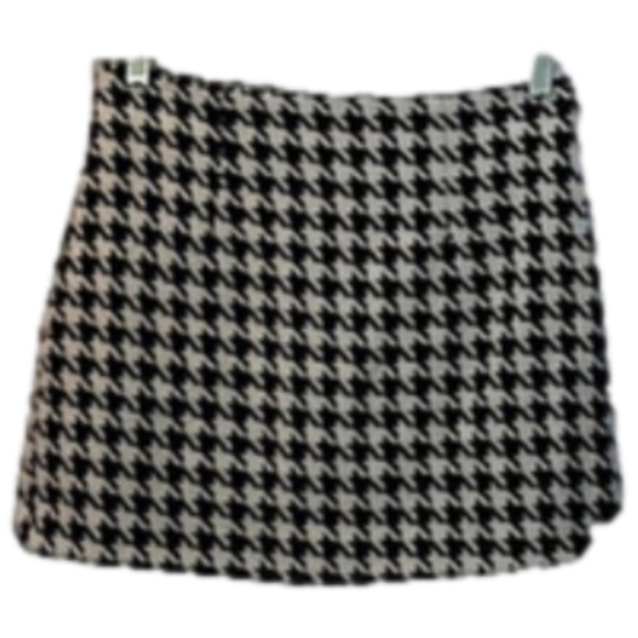TWEED houndstooth miniskirt - Picture 1 of 11